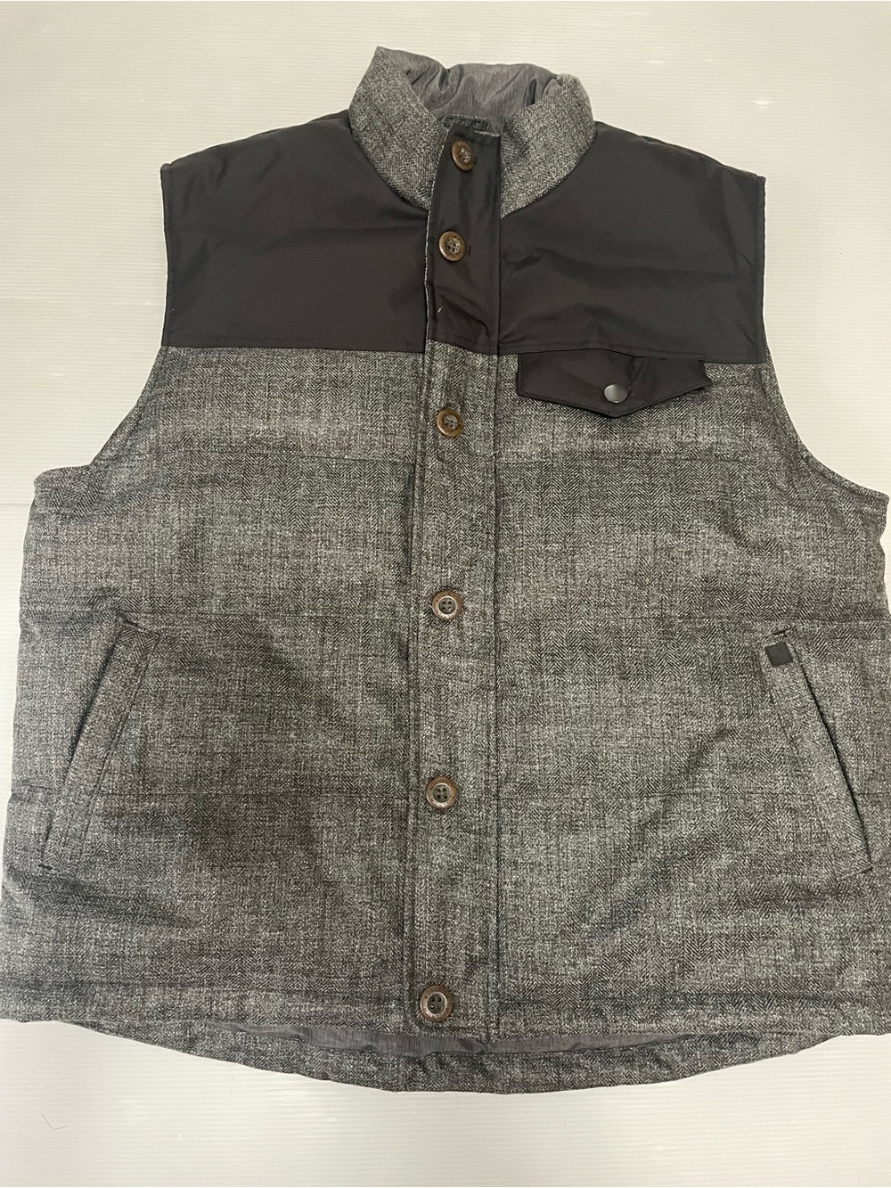 Woolrich Mens Bitter Chill Wool Loft Vest Grey Herringbone & Black Size XL